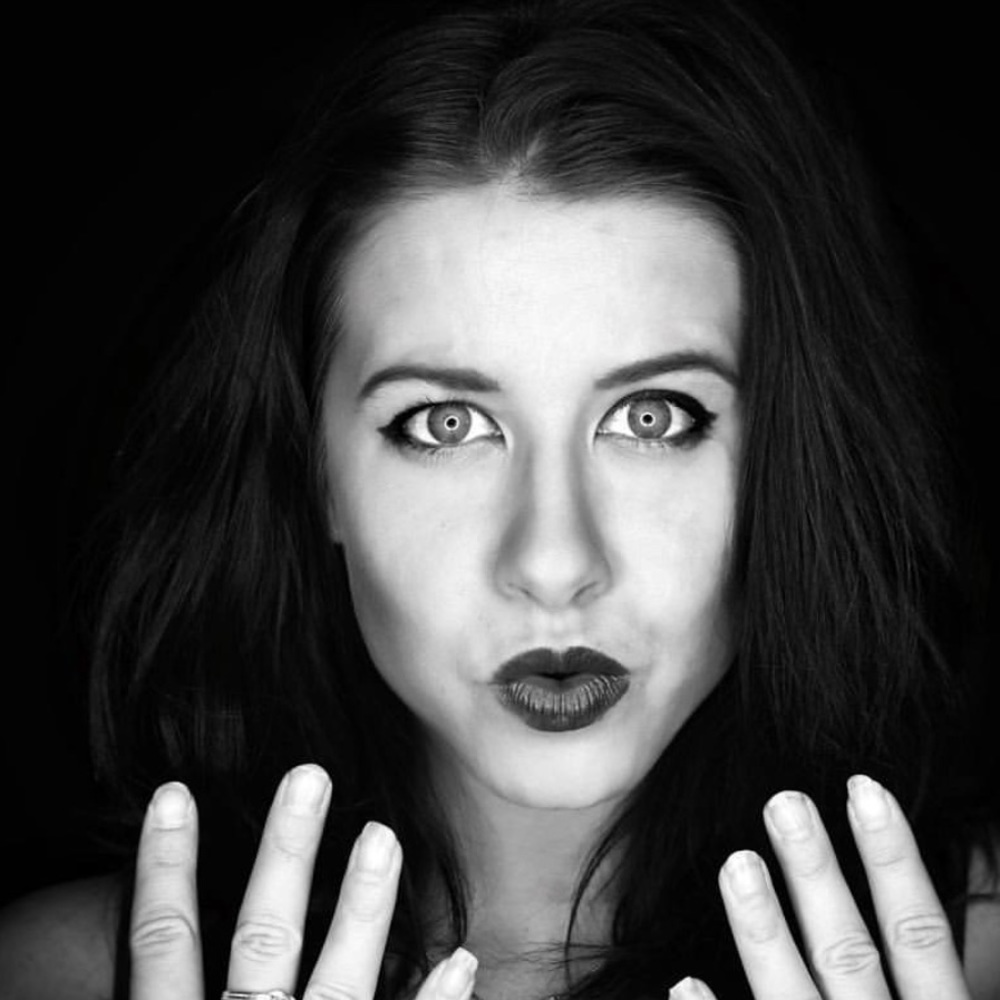 Meet your Posher, Lauren - Picture 5 of 11